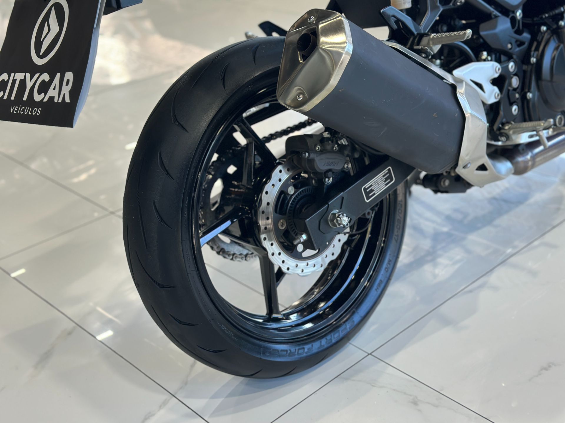 KAWASAKI Z400