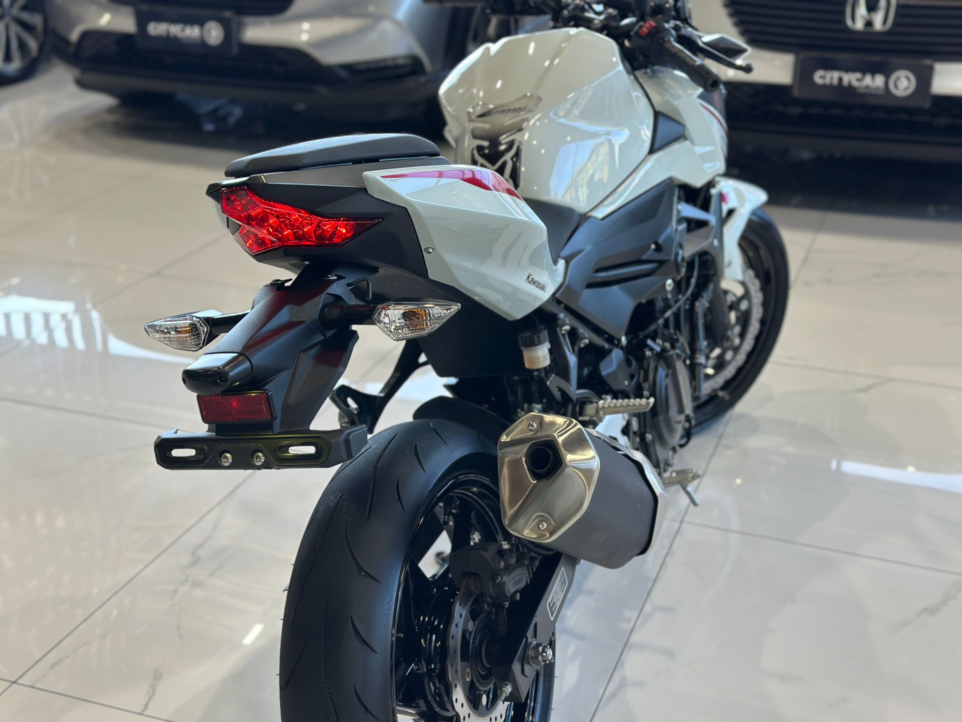 KAWASAKI Z400