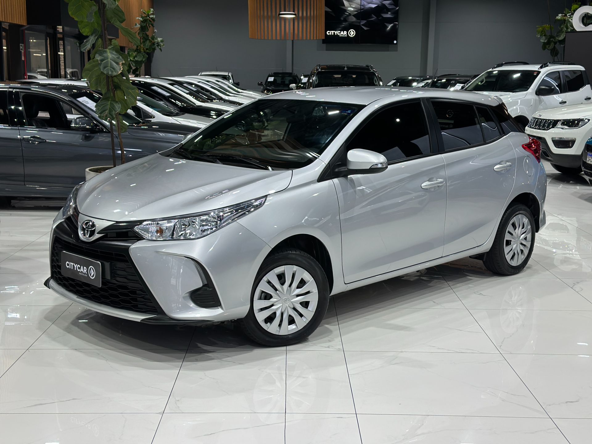 TOYOTA YARIS HATCH XL 1.5 AUTOMATICO