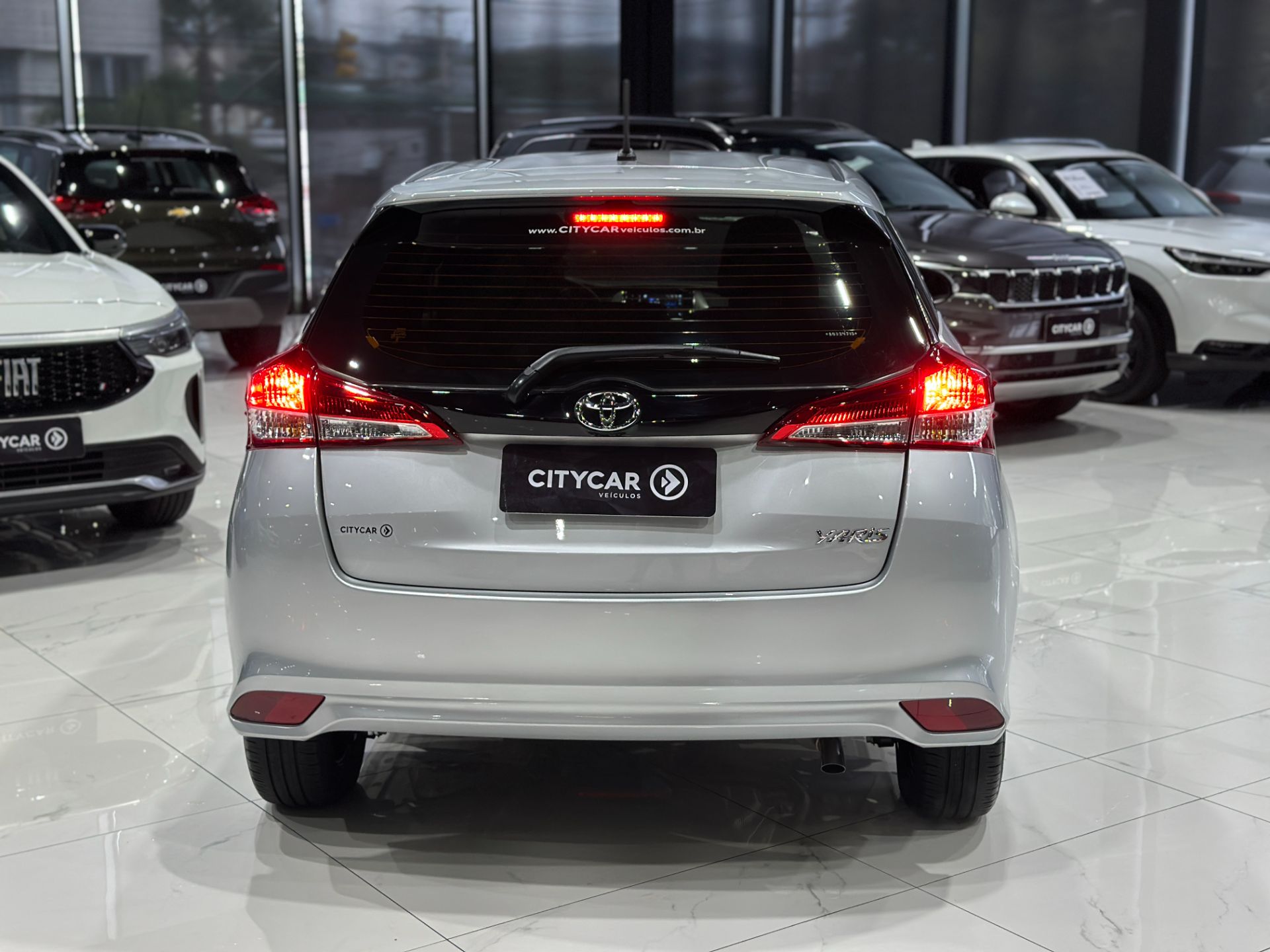 TOYOTA YARIS HATCH XL 1.5 AUTOMATICO