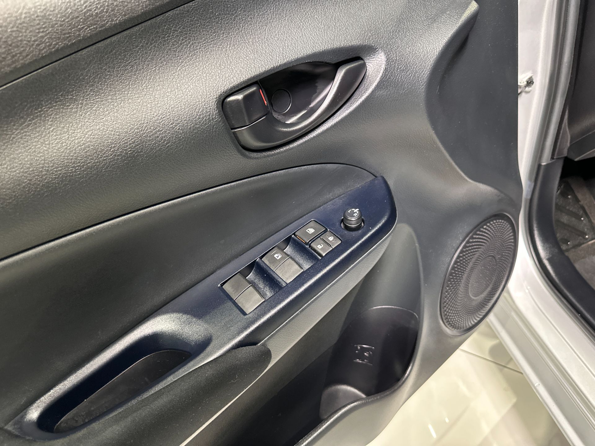 TOYOTA YARIS HATCH XL 1.5 AUTOMATICO
