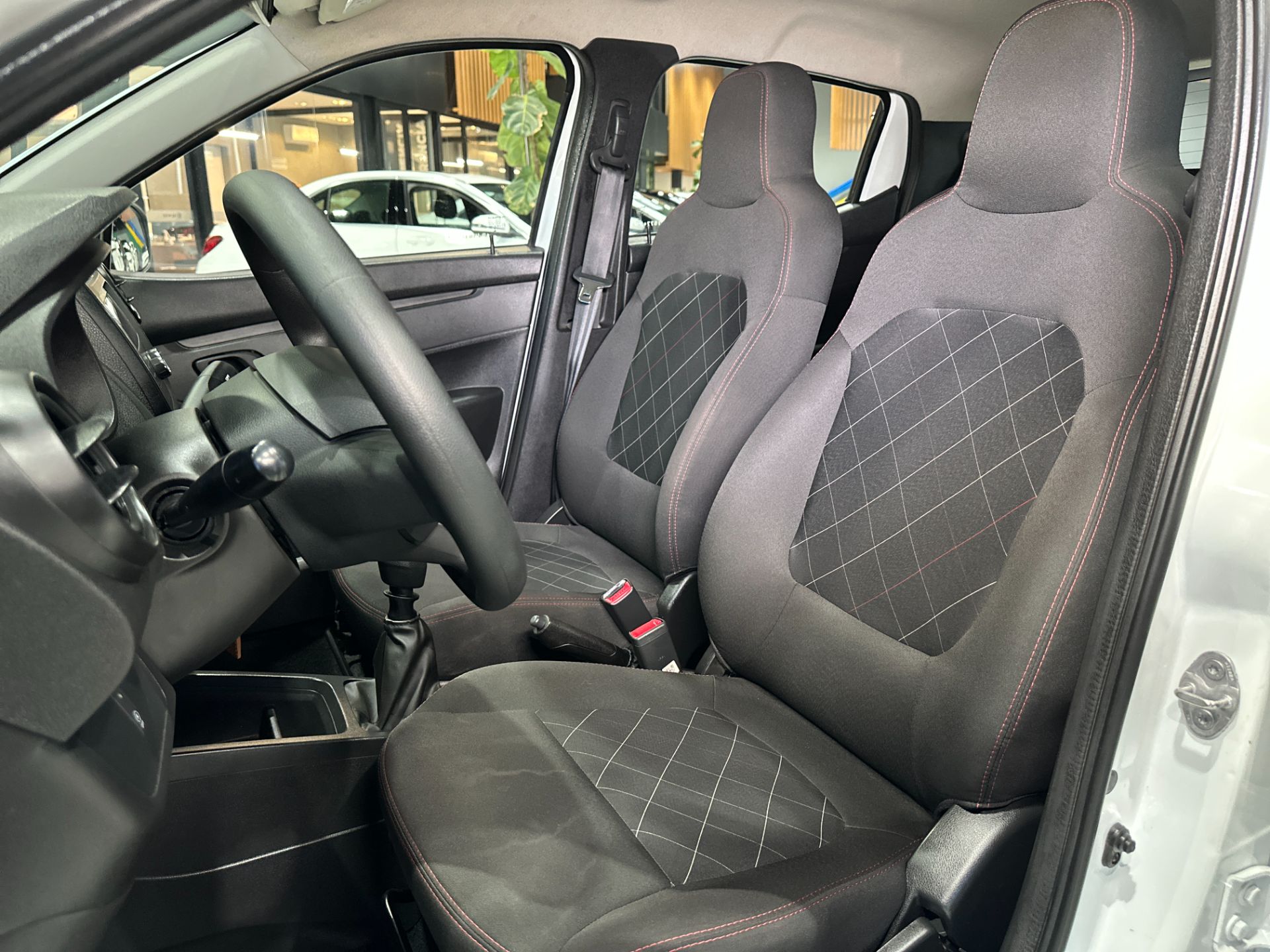 RENAULT KWID ZEN 2 1.0 MANUAL