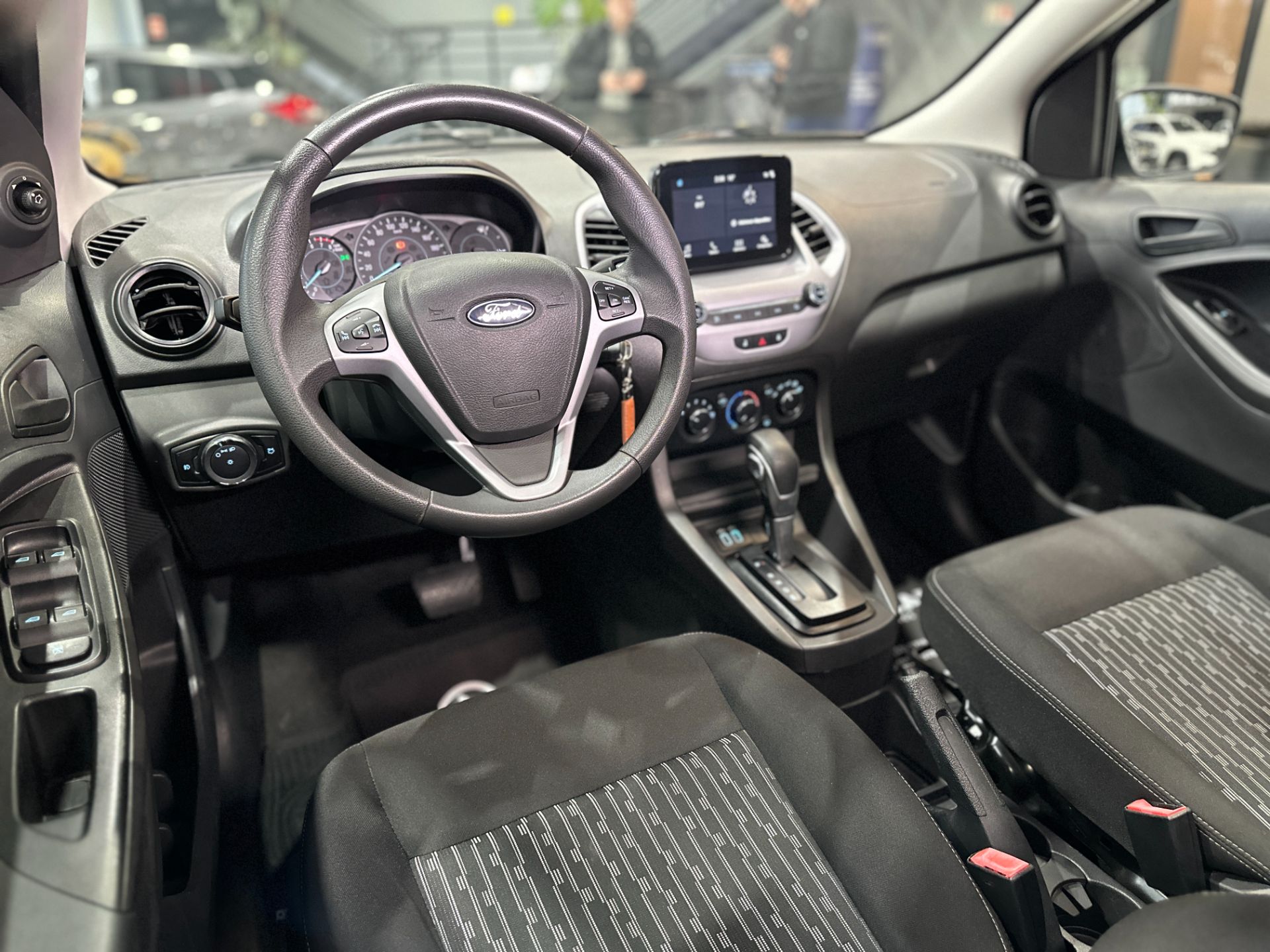 FORD KA 1.5 SE AUTOMATICO SEDAN