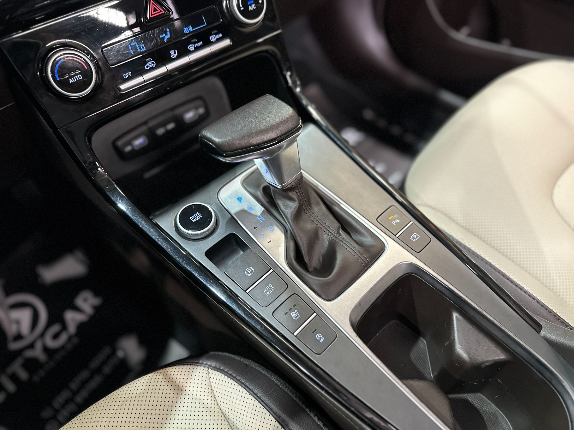HYUNDAI CRETA ULTIMATE 2.0 AUTOMATICA