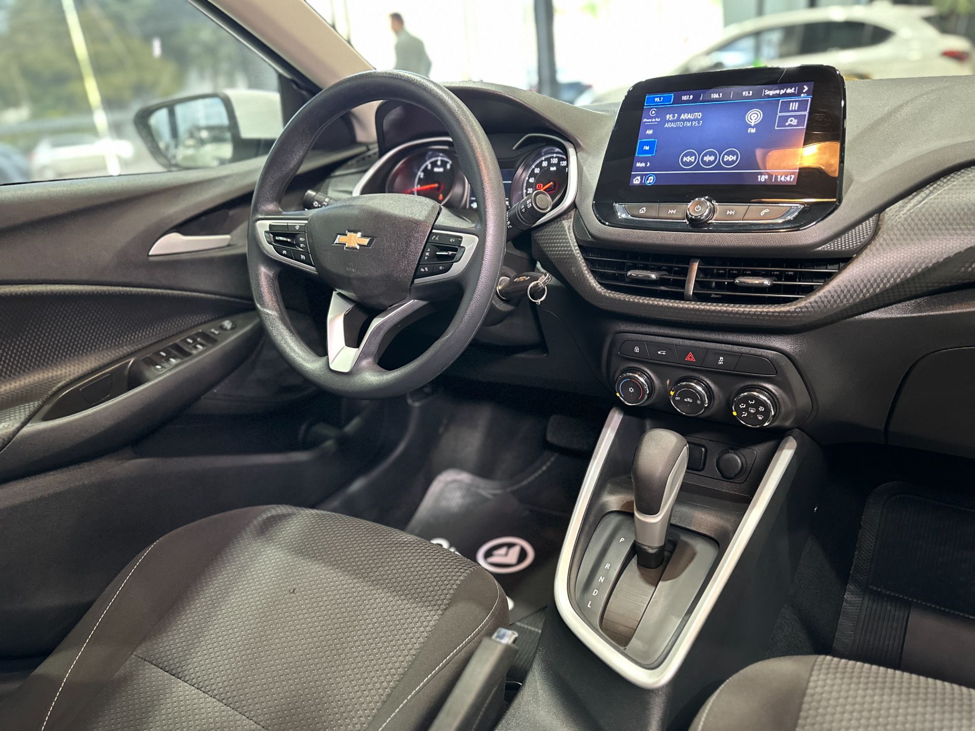 ONIX LT 1.0 TURBO AUTOMATICO