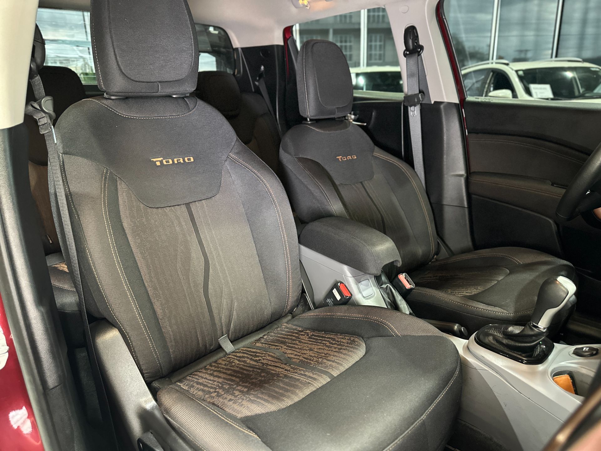 FIAT TORO VOLCANO 2.4 4X2 FLEX AUTOMATICA