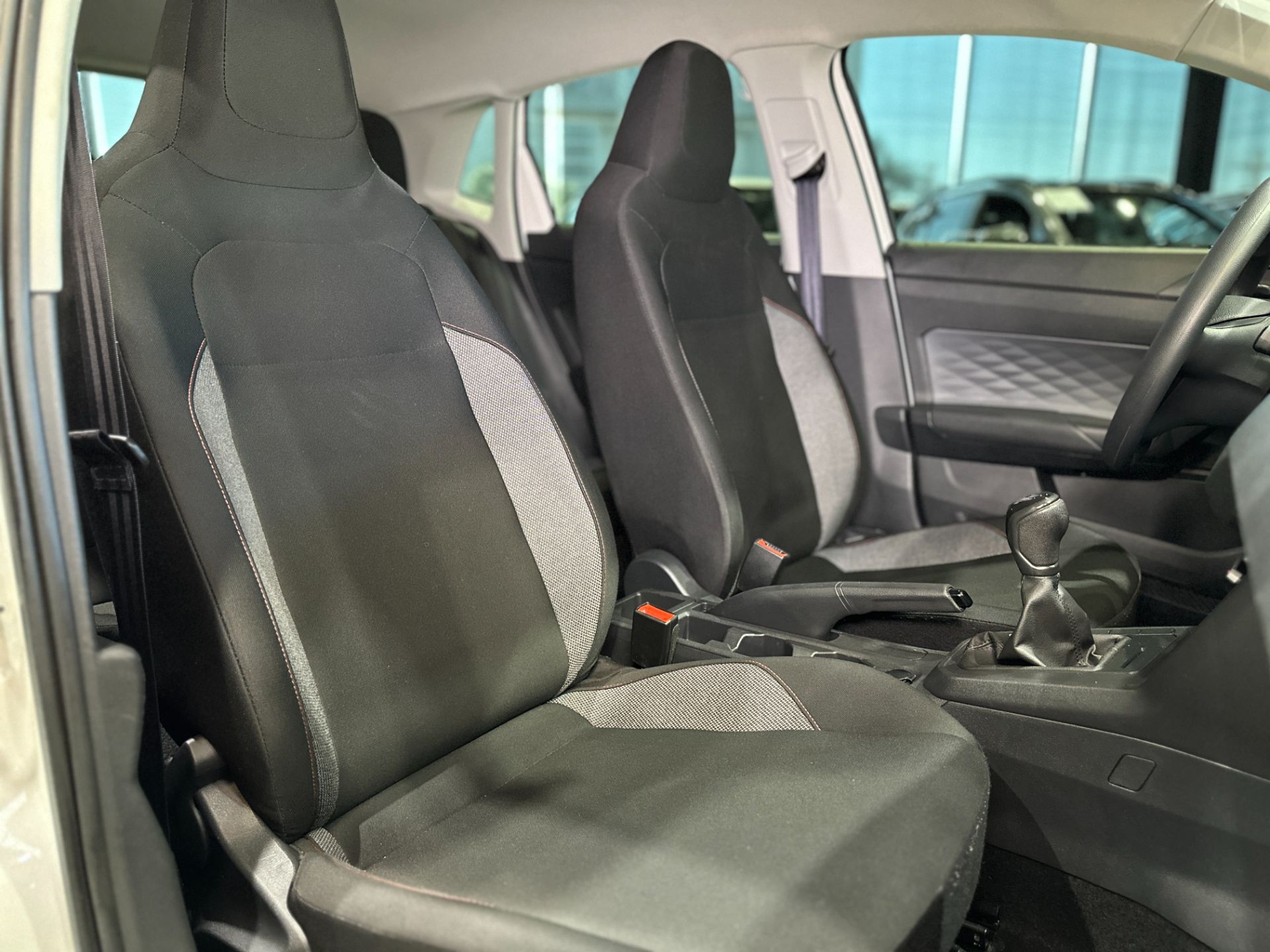 VOLKSWAGEN POLO 1.0 TRACK MANUAL