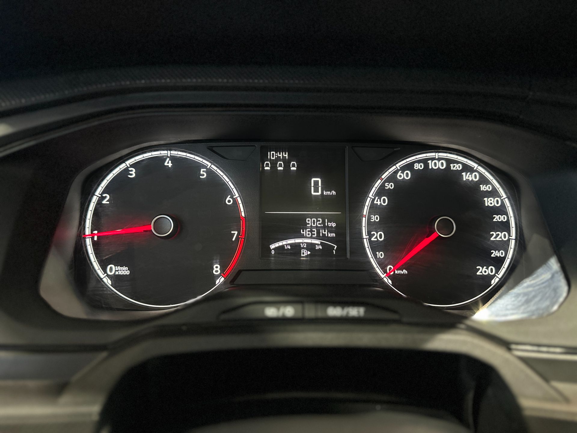 VOLKSWAGEN POLO 1.0 TRACK MANUAL