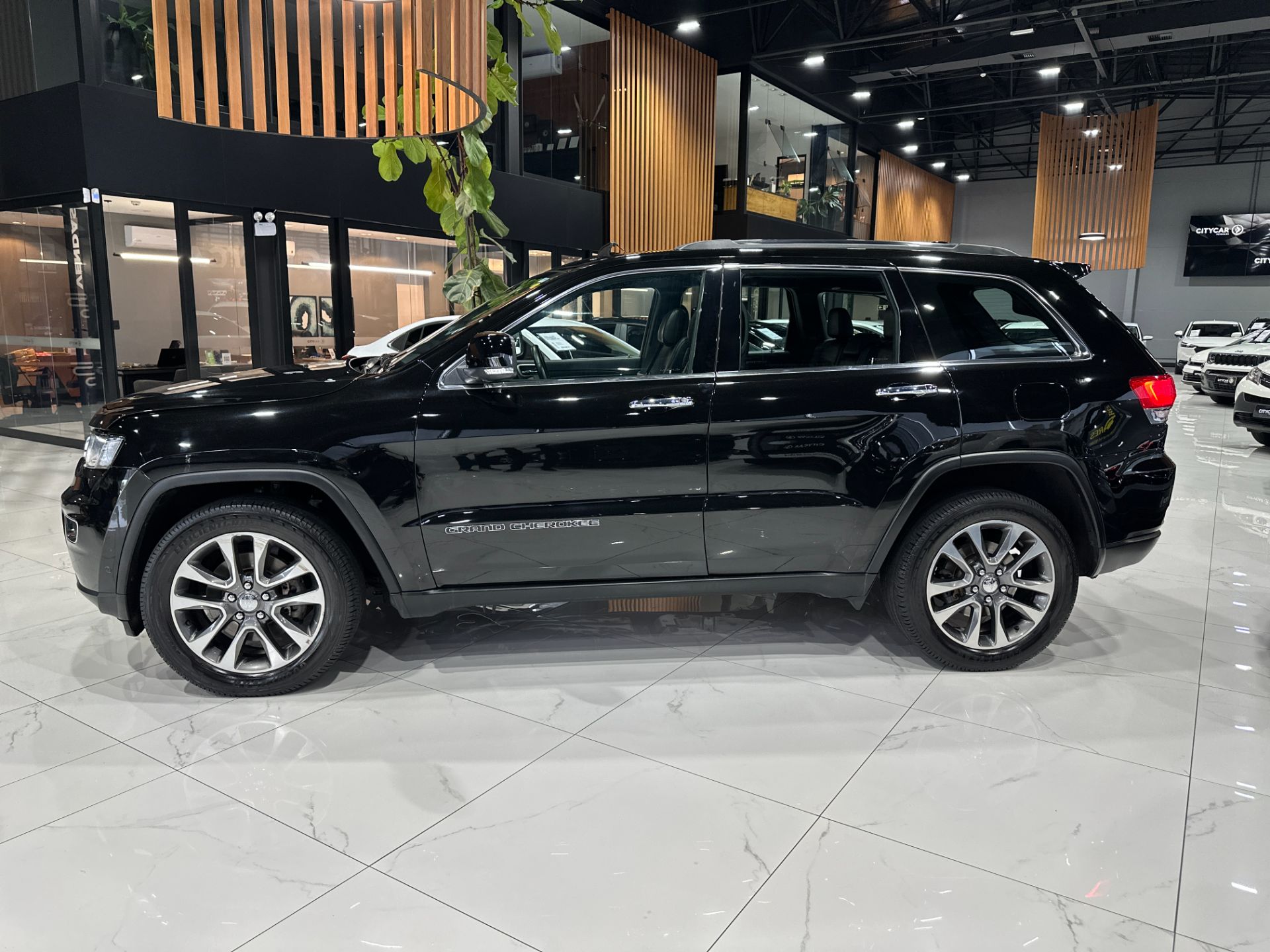 GRAND CHEROKEE LIMITED 3.6L 4X4 V6