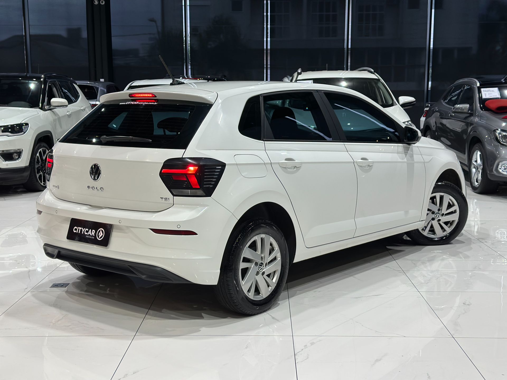 VOLKSWAGEN POLO 1.0 TSI MANUAL