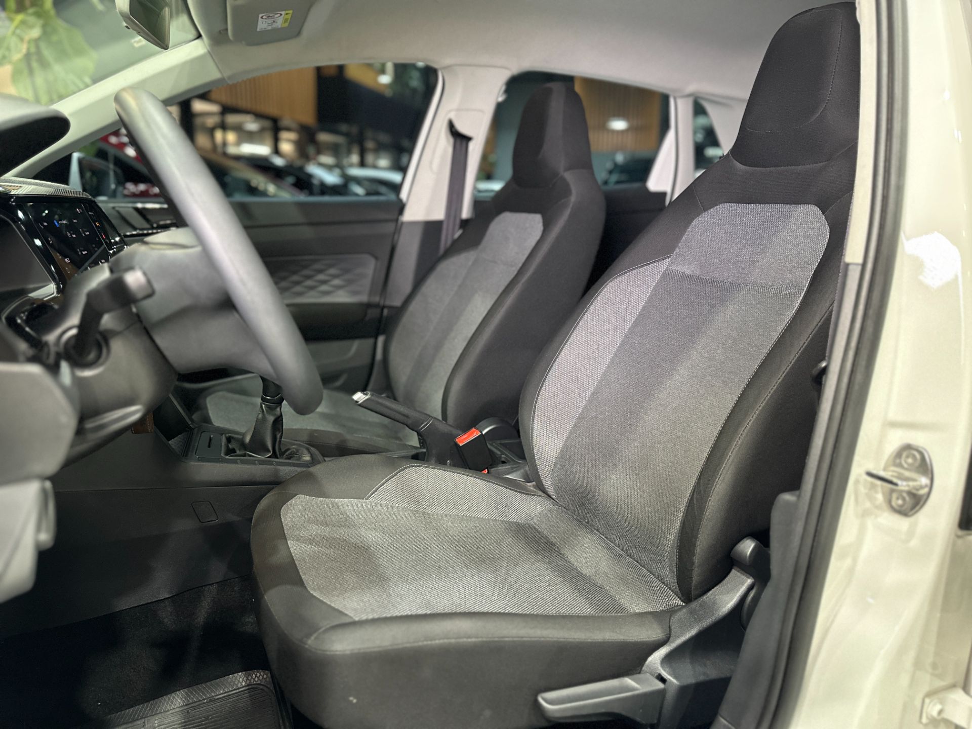 VOLKSWAGEN POLO 1.0 TSI MANUAL