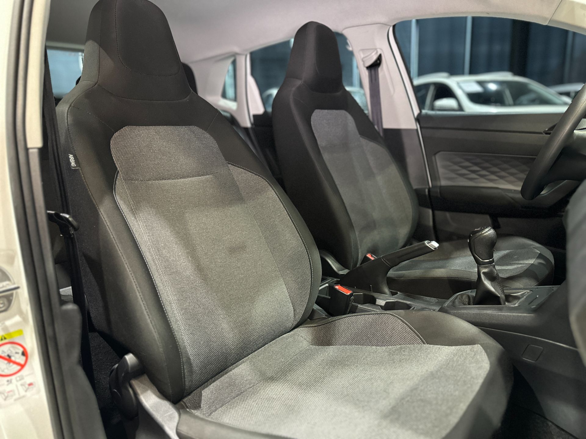 VOLKSWAGEN POLO 1.0 TSI MANUAL