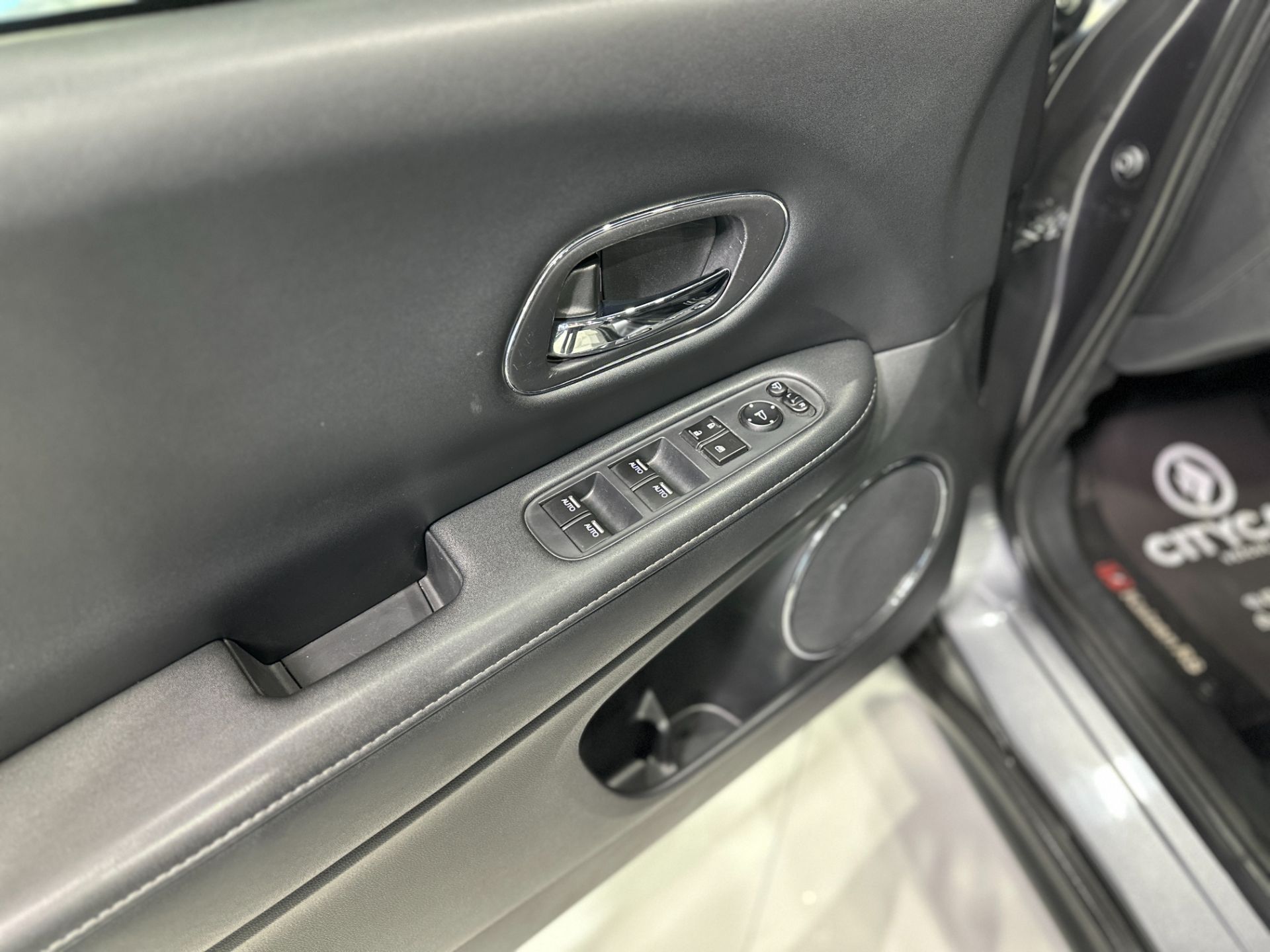 HONDA HR-V 1.8 TOURING