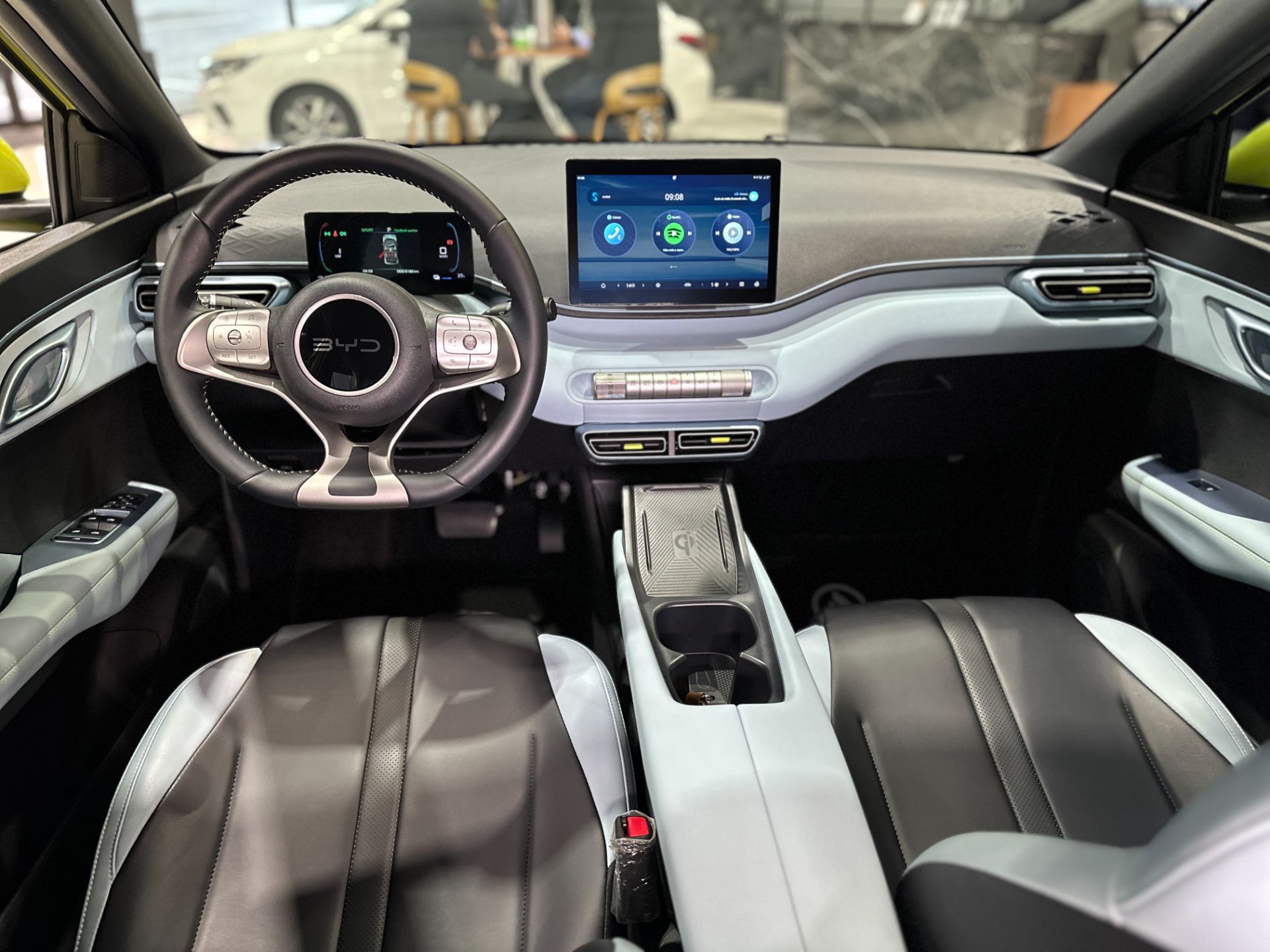 BYD DOLPHIN MINI GS 5 EV