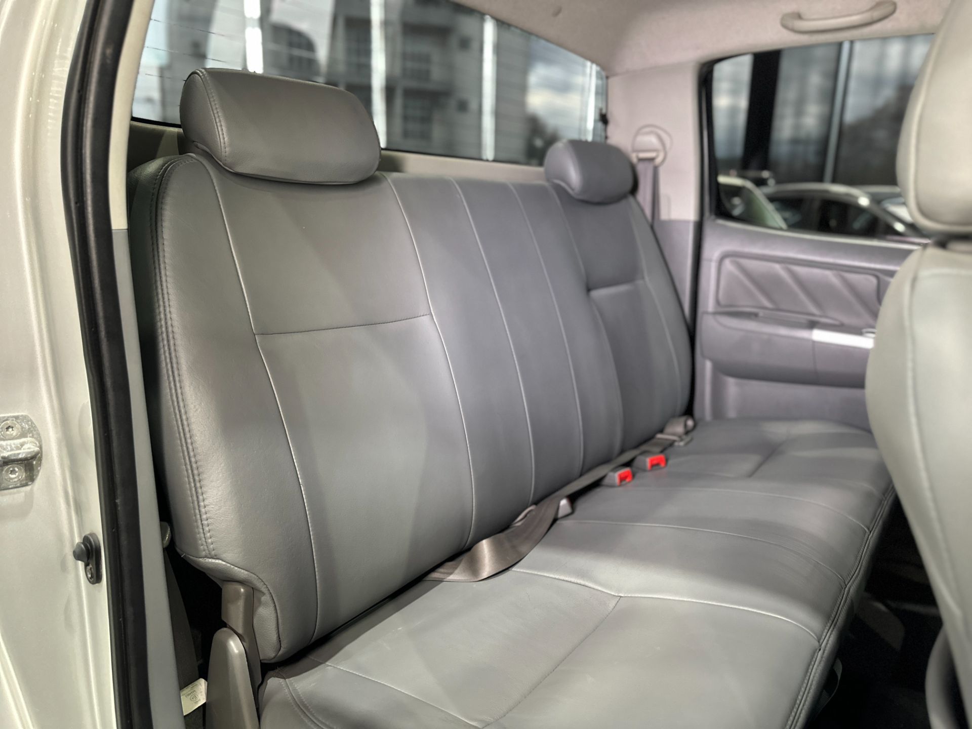 TOYOTA HILUX SRV 3.0 TURBO DIESEL 4X4 AUTOMATICA