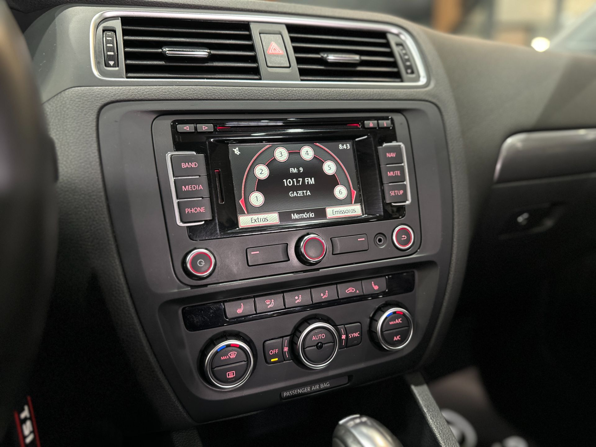 VOLKSWAGEN JETTA HIGHLINE 2.0 TSI