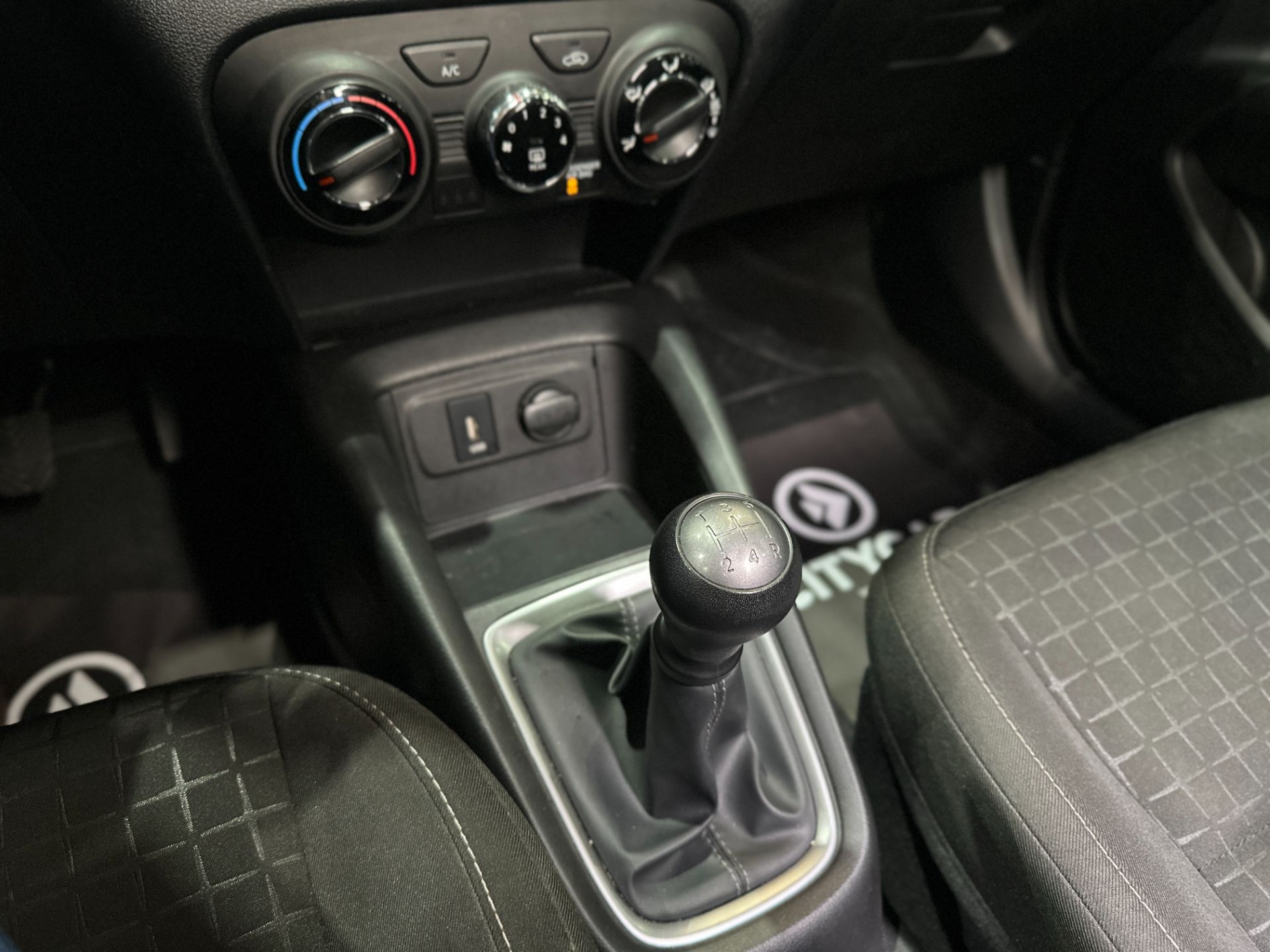 HYUNDAI HB20 1.0 SENSE PLUS