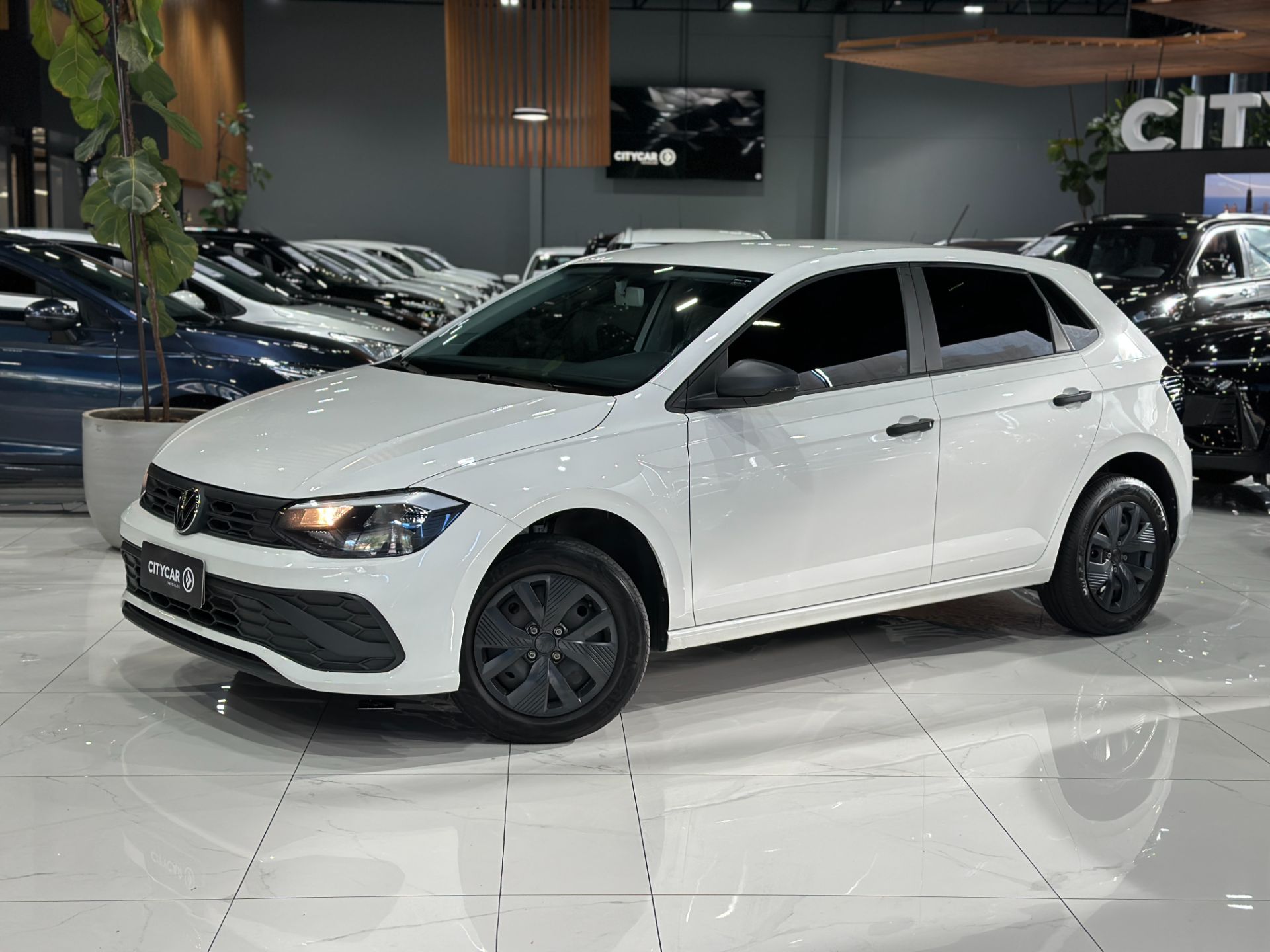 VOLKSWAGEN POLO 1.0 TRACK MANUAL
