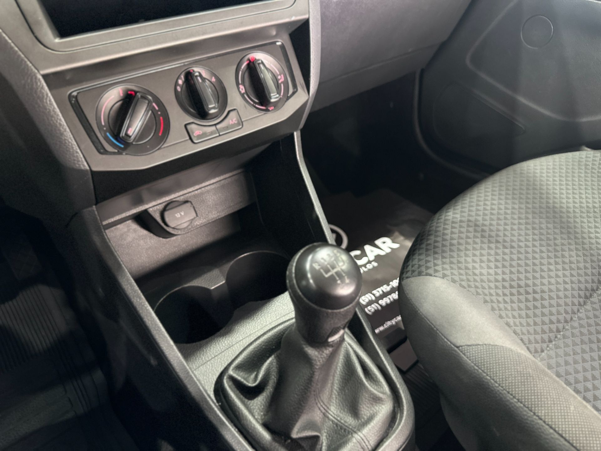 VOLKSWAGEN VOYAGE 1.6 MSI MANUAL