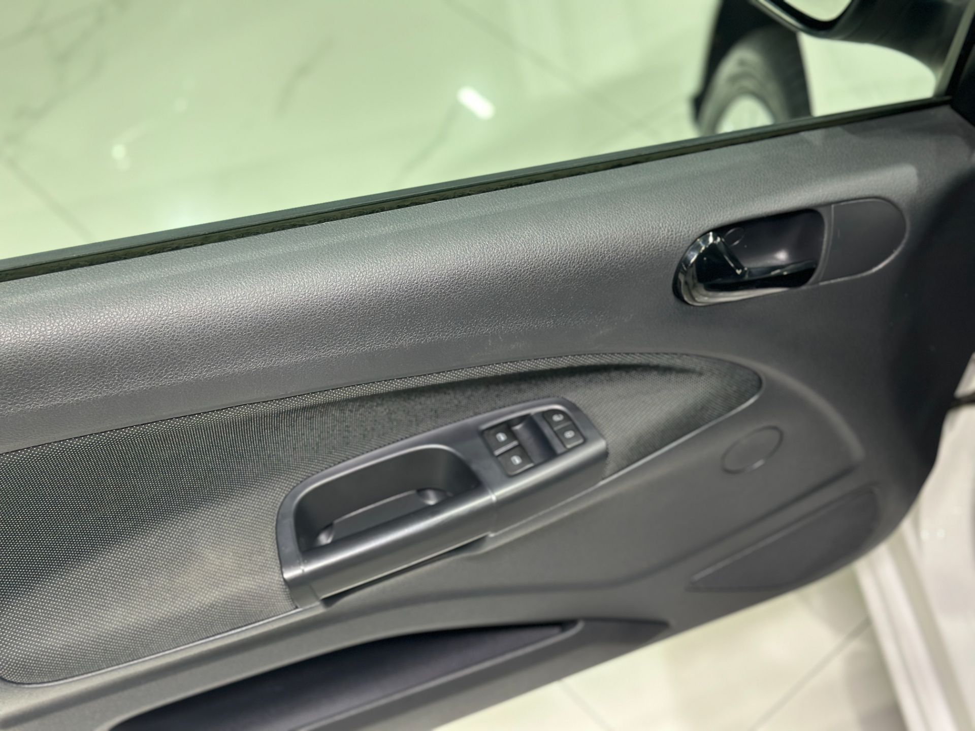 VOLKSWAGEN VOYAGE 1.6 MSI MANUAL