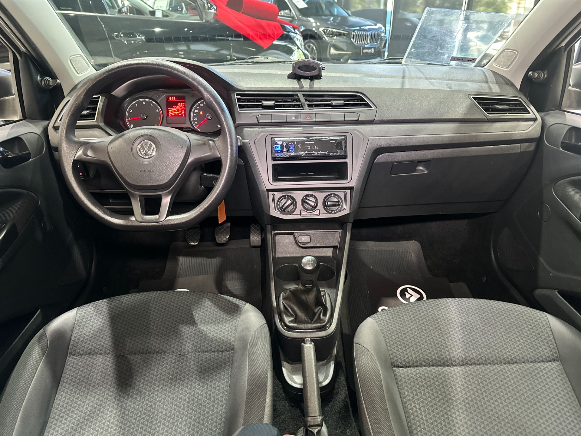 VOLKSWAGEN VOYAGE 1.6 MSI MANUAL