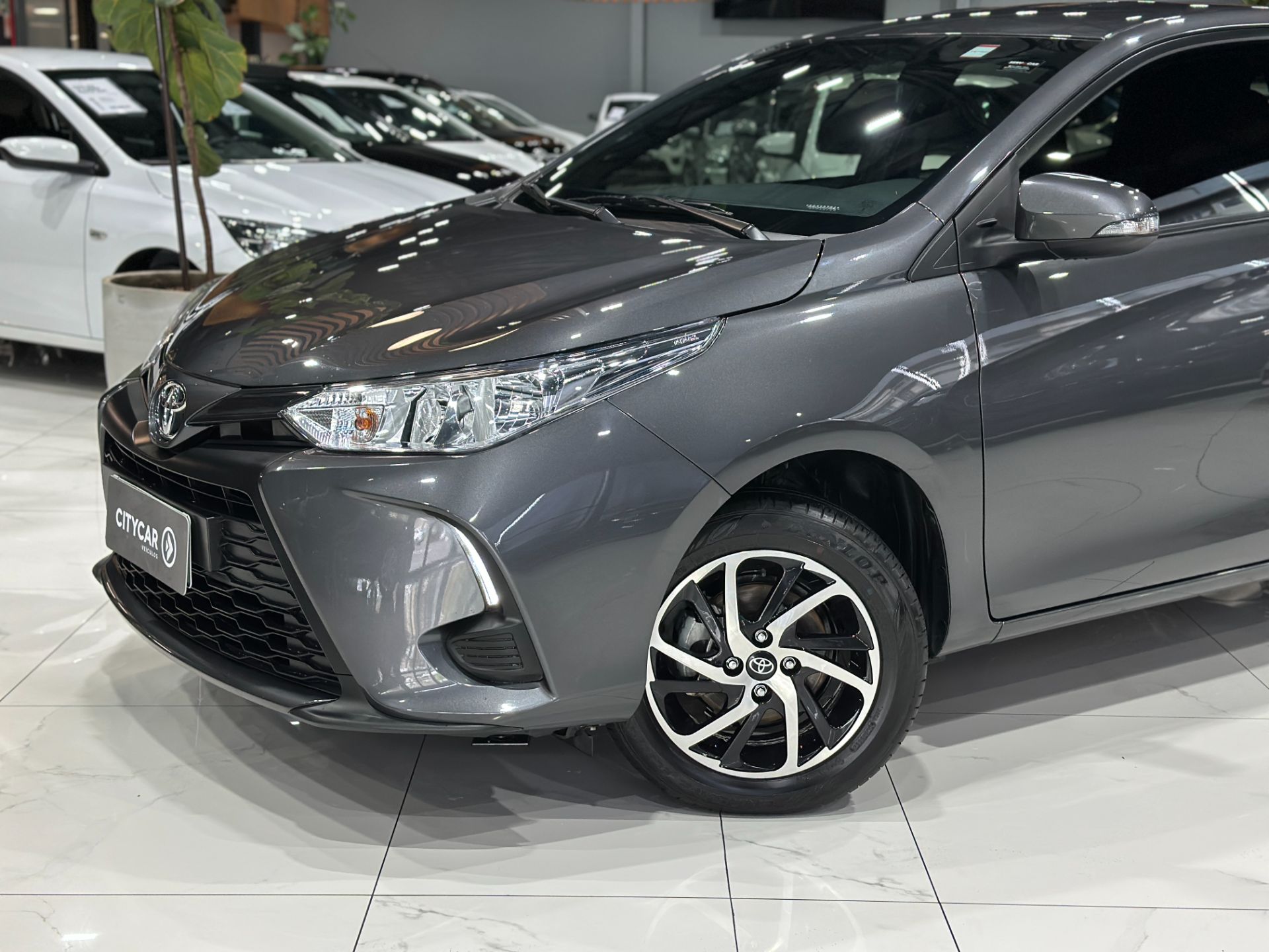 TOYOTA YARIS HATCH 1.5 FLEX