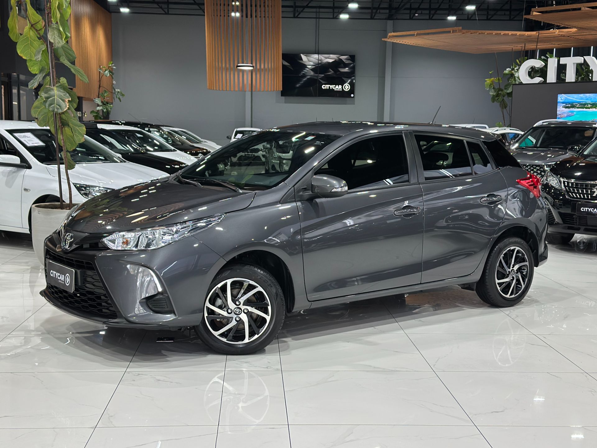 TOYOTA YARIS HATCH 1.5 FLEX