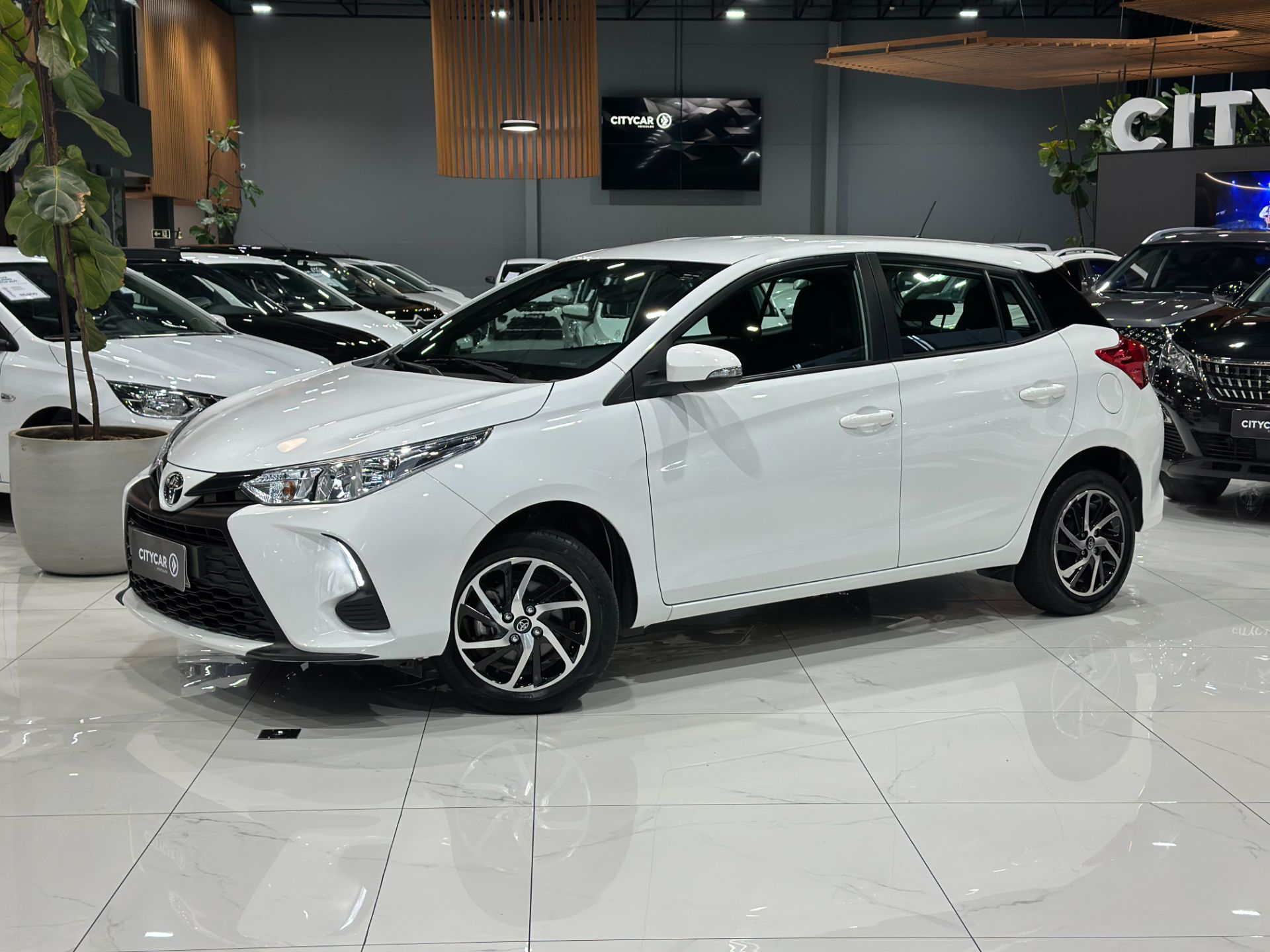 TOYOTA YARIS HATCH XL 1.5 FLEX