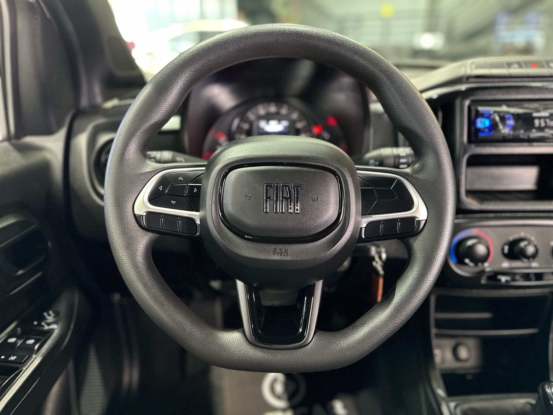 FIAT STRADA FREEDOM 1.3 FLEX CABINE DUPLA