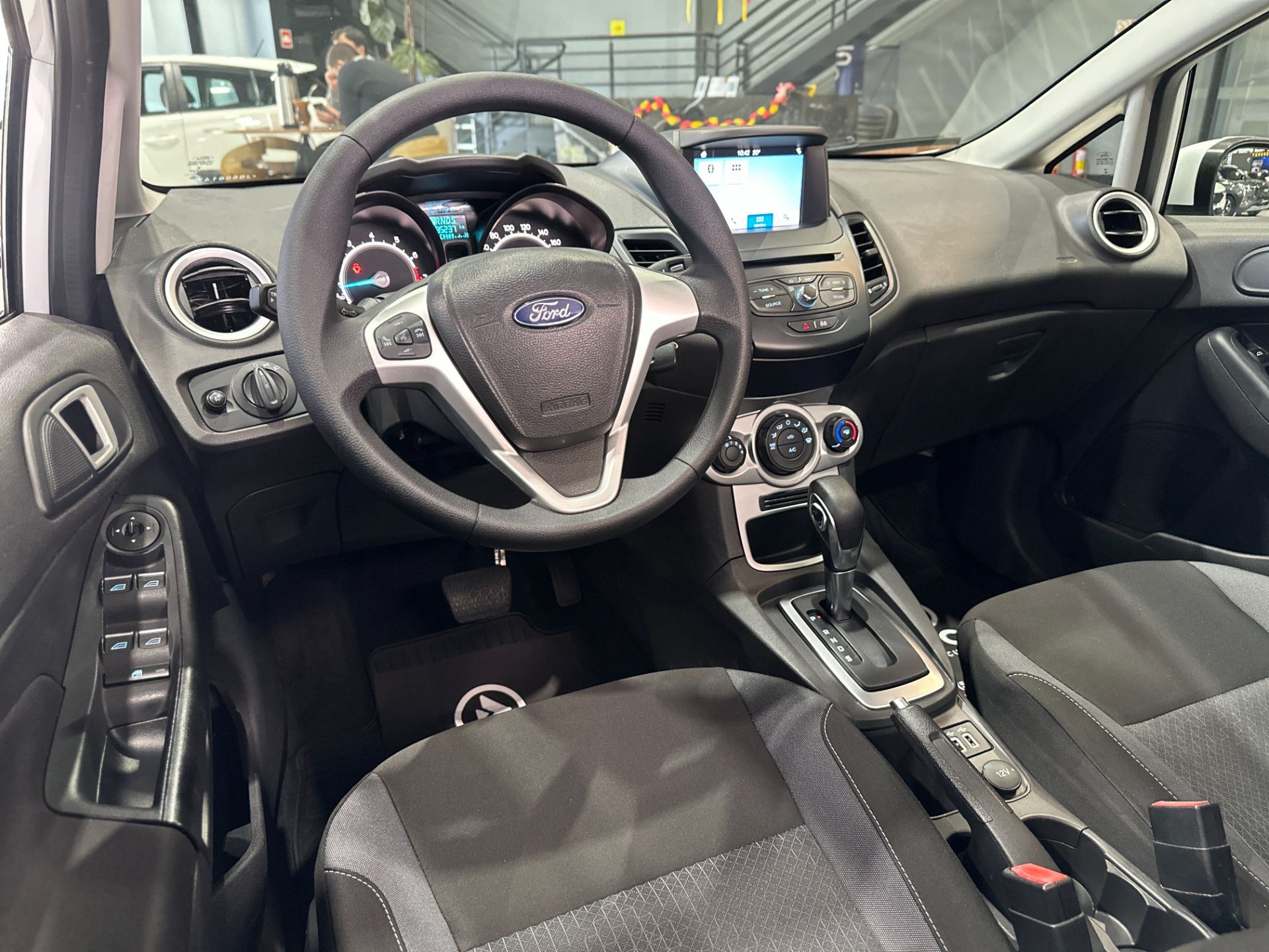 FORD FIESTA 1.6 SE PLUS