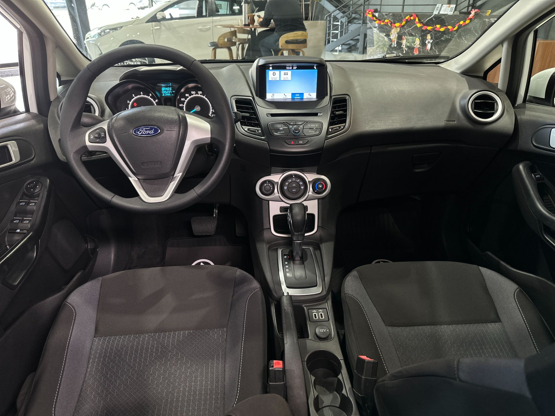FORD FIESTA 1.6 SE PLUS