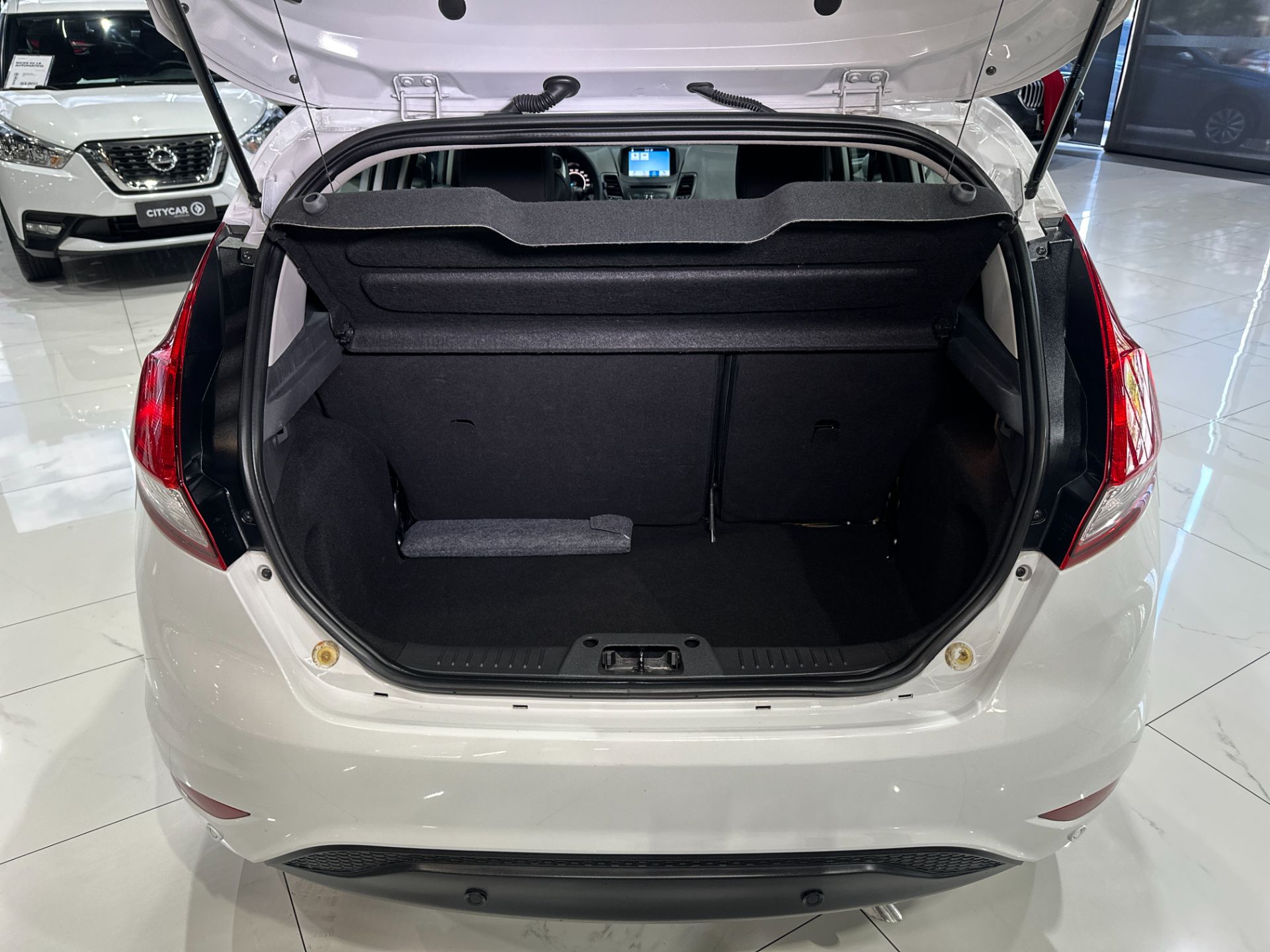 FORD FIESTA 1.6 SE PLUS