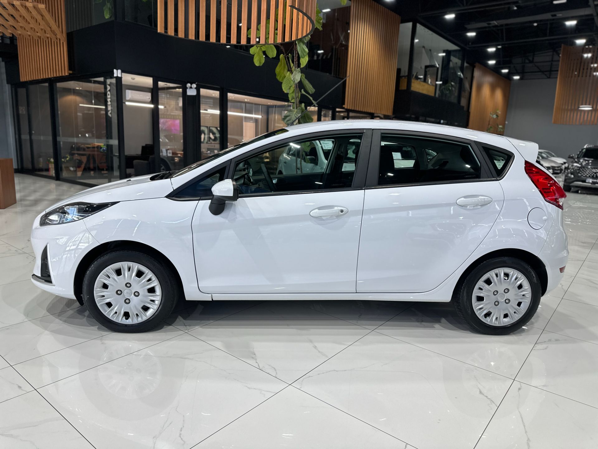 FORD FIESTA 1.6 SE PLUS