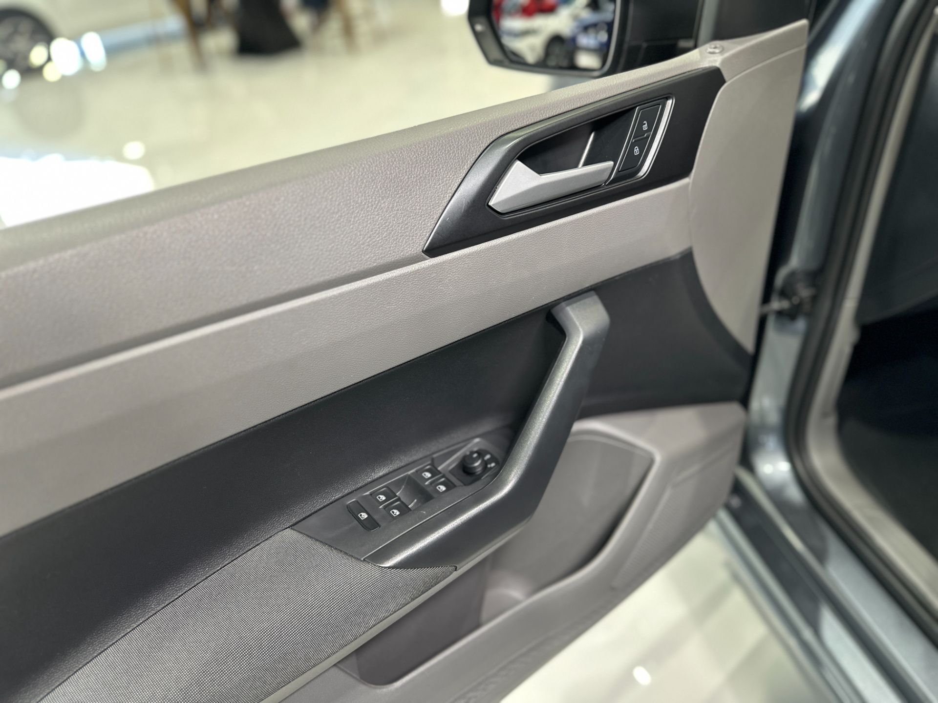 VOLKSWAGEN VIRTUS COMFORTLINE 200 TSI