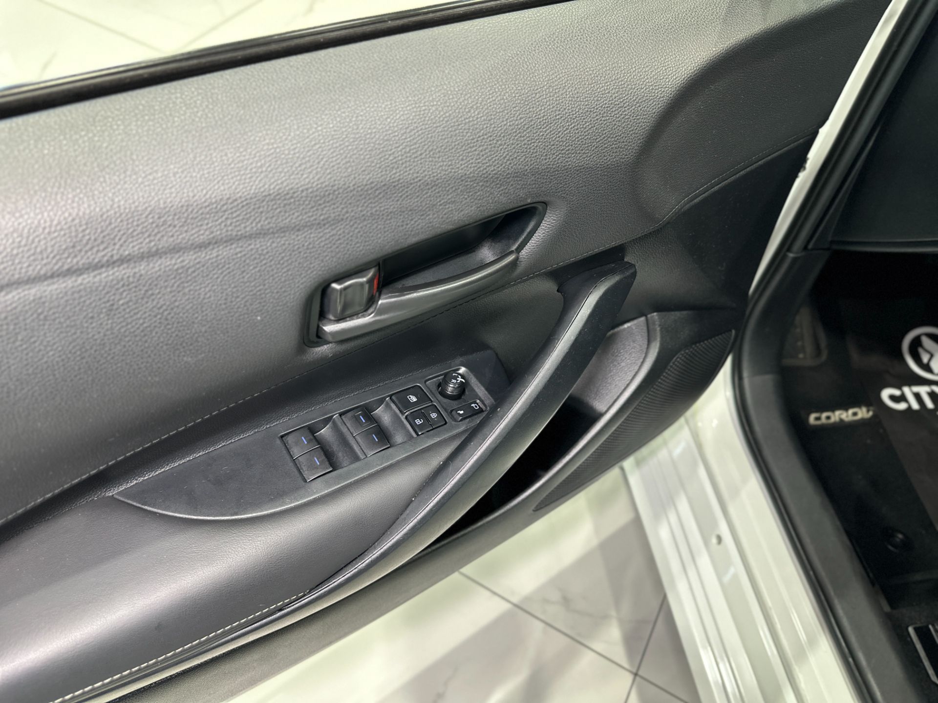 TOYOTA COROLLA GLI 2.0 AUTOMATICO