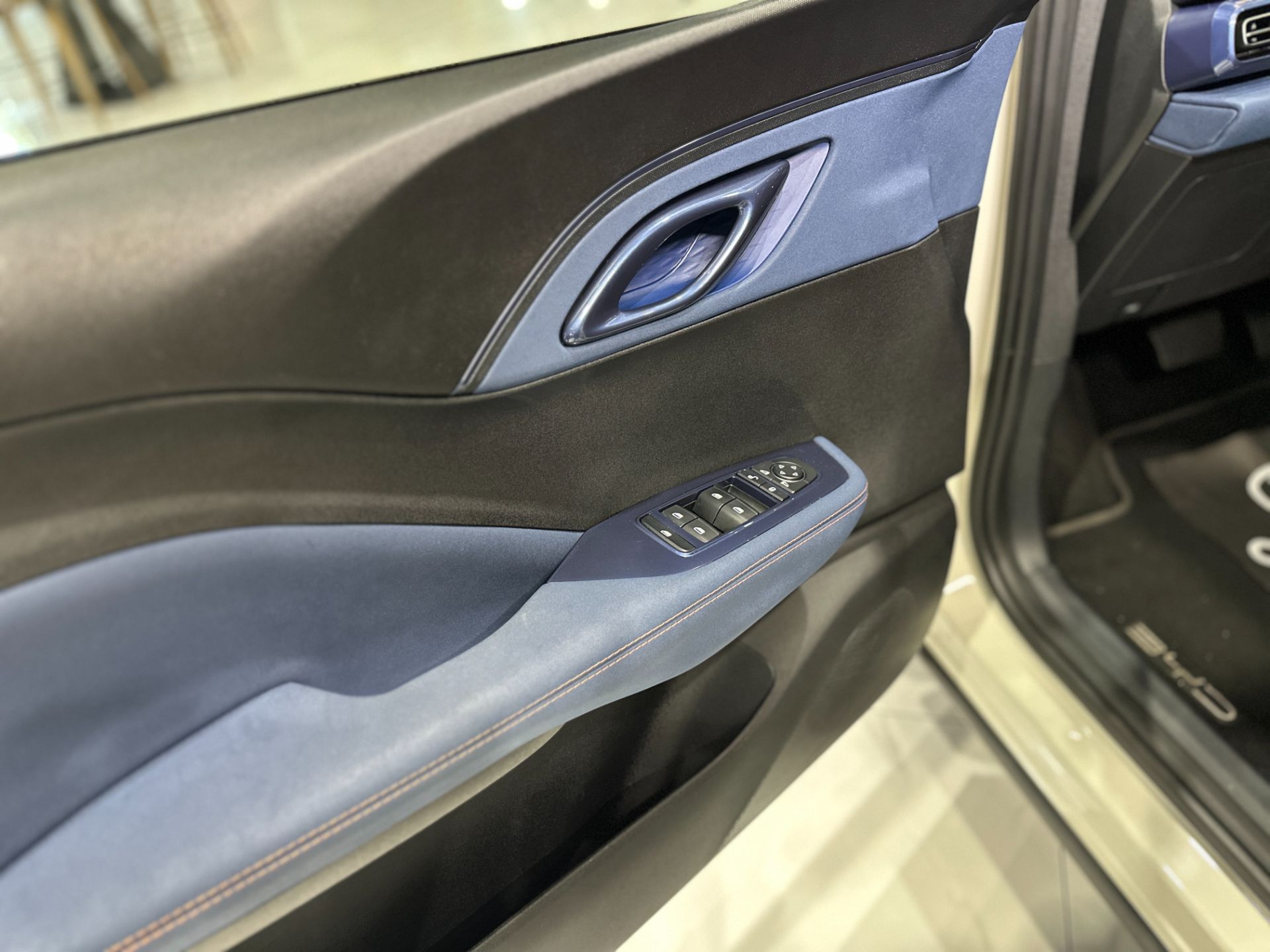 BYD DOLPHIN MINI GS 5 LUGARES