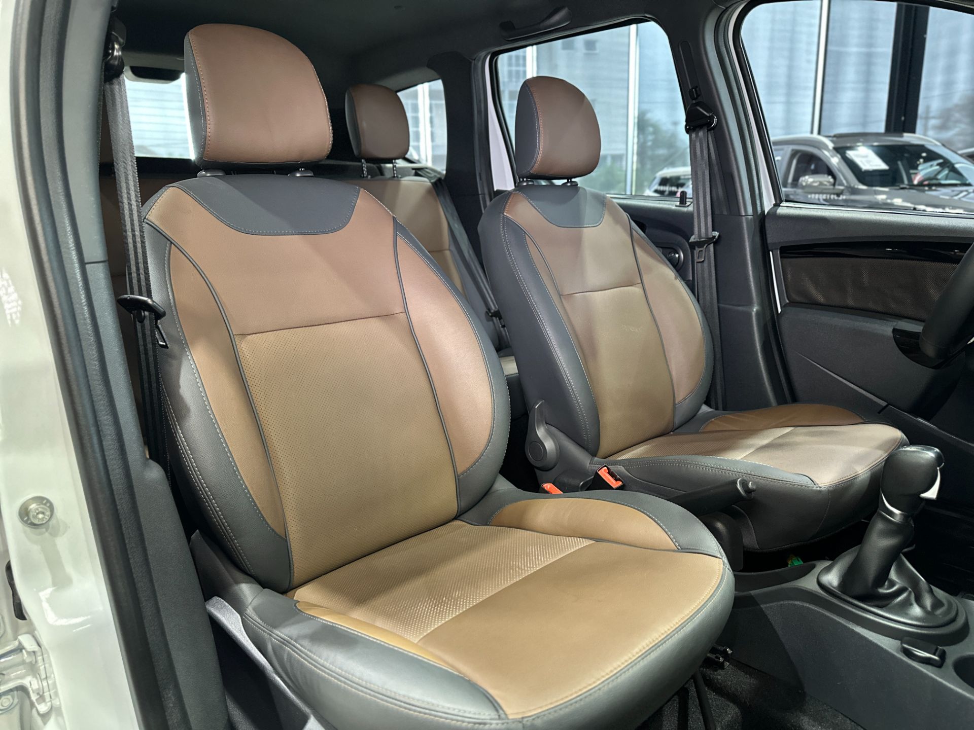 RENAULT DUSTER DYNAMIQUE 1.6 AUTOMATICA