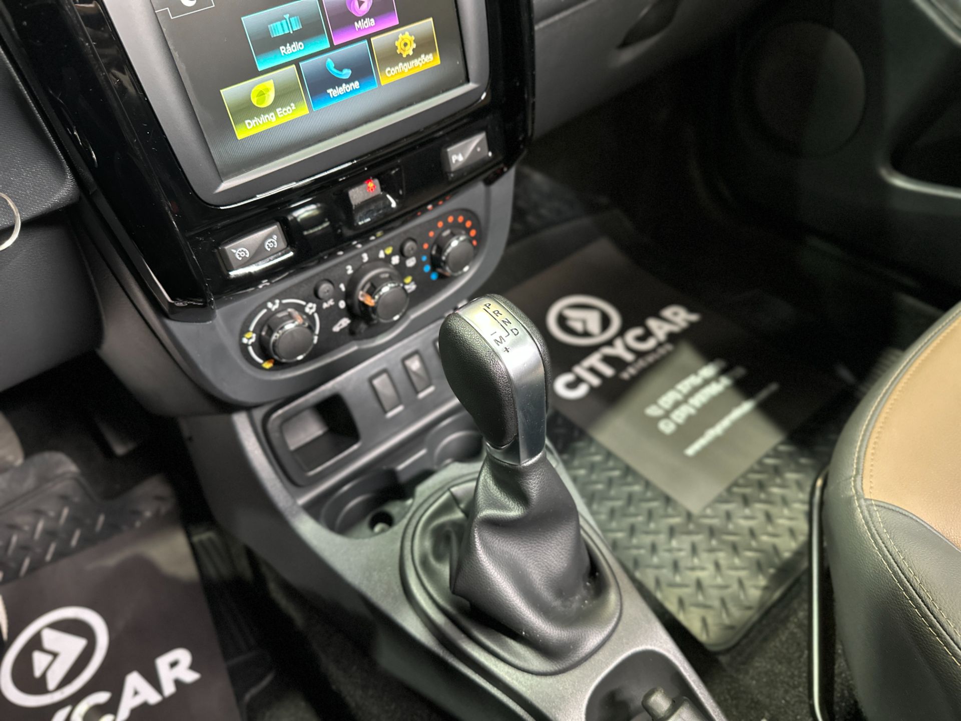 RENAULT DUSTER DYNAMIQUE 1.6 AUTOMATICA