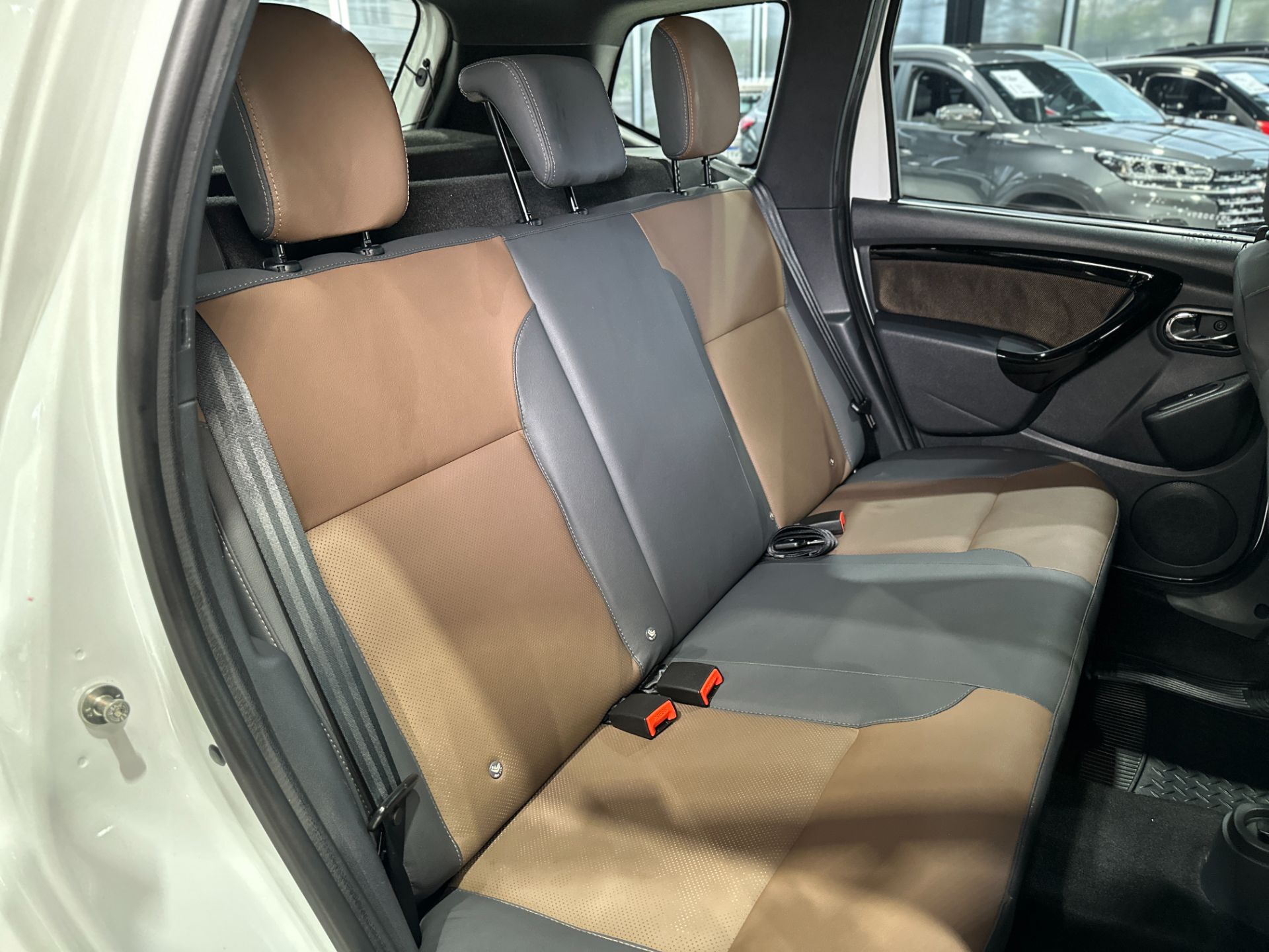 RENAULT DUSTER DYNAMIQUE 1.6 AUTOMATICA