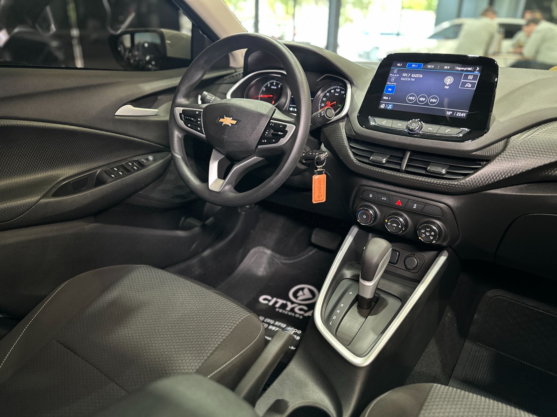 CHEVROLET ONIX HATCH LT 1.0 TURBO AUTOMATICO