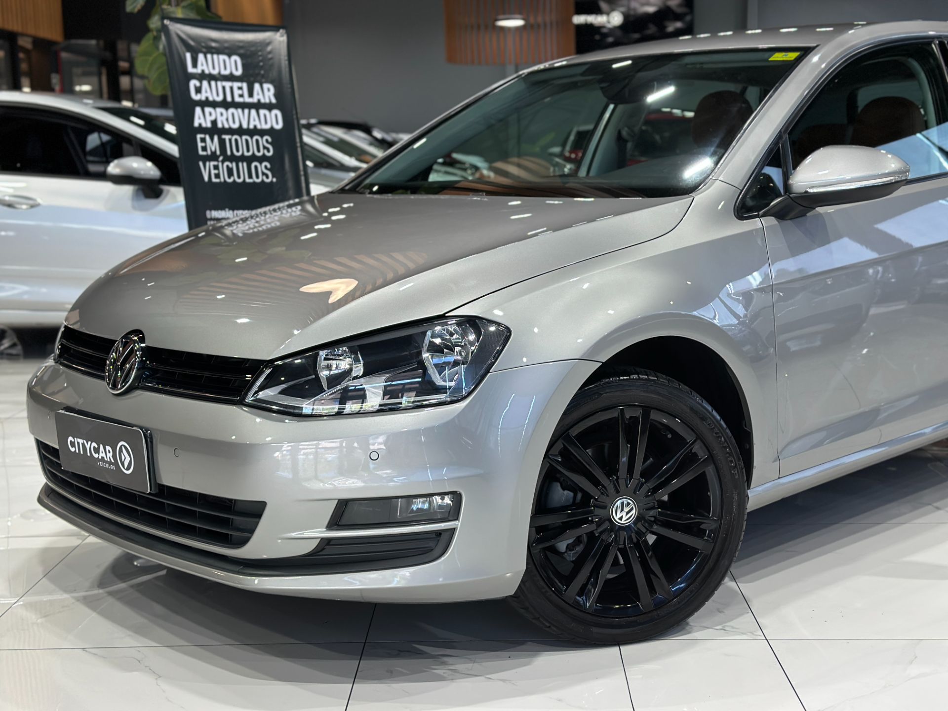 VOLKSWAGEN GOLF COMFORTLINE 1.0 TSI MANUAL