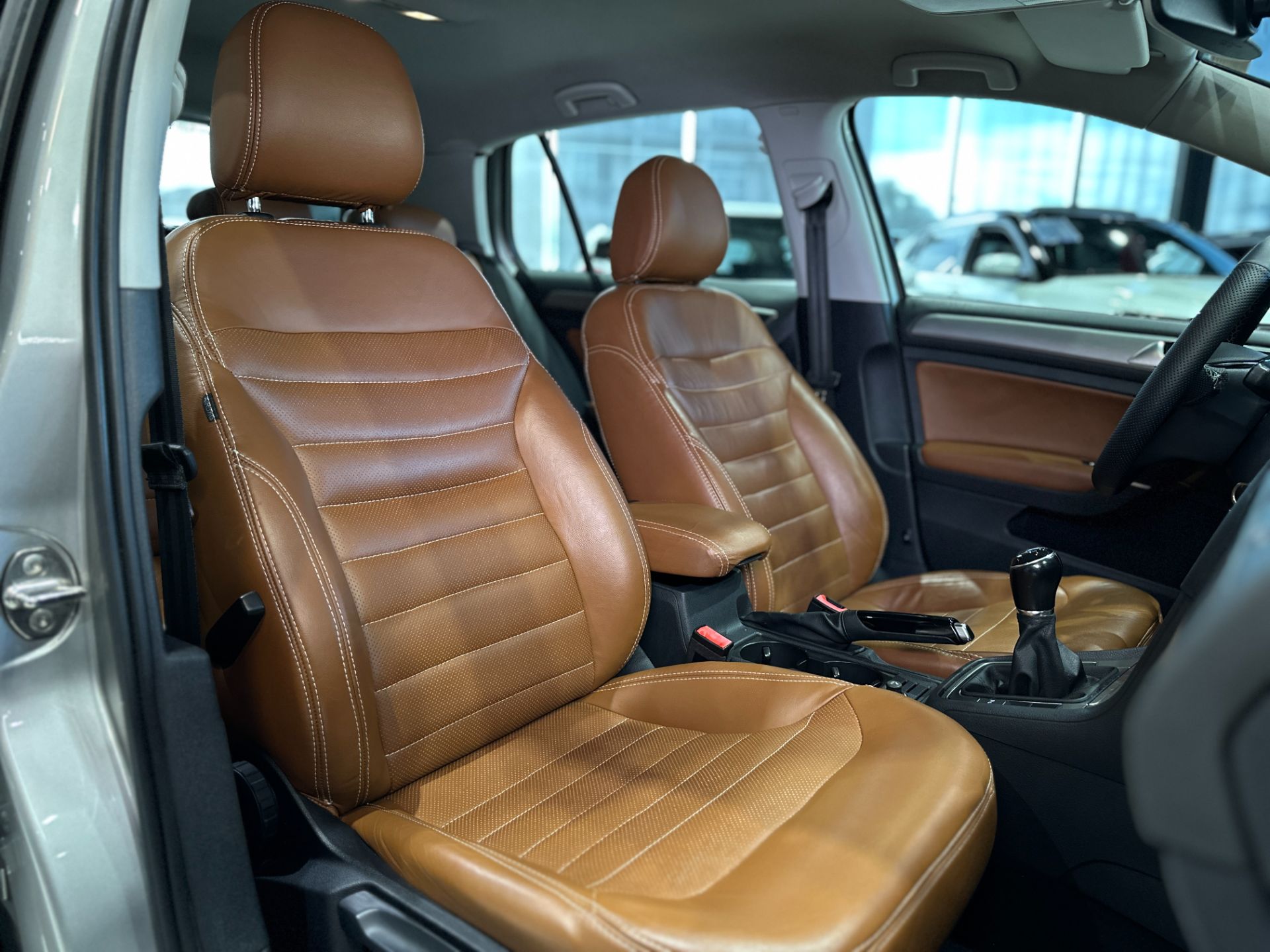 VOLKSWAGEN GOLF COMFORTLINE 1.0 TSI MANUAL