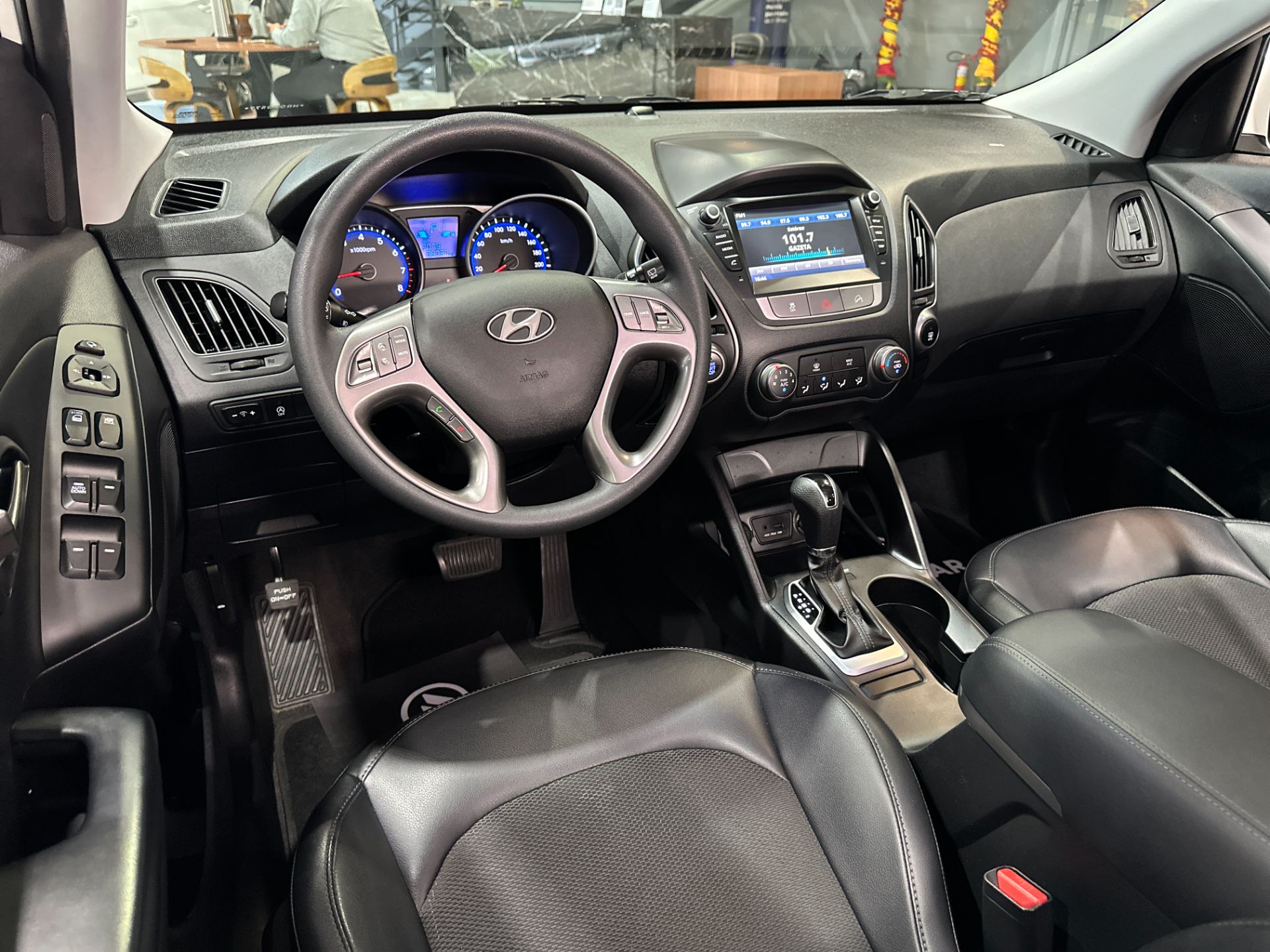 HYUNDAI IX35 GL 2.0 2WD FLEX AUTOMATICO