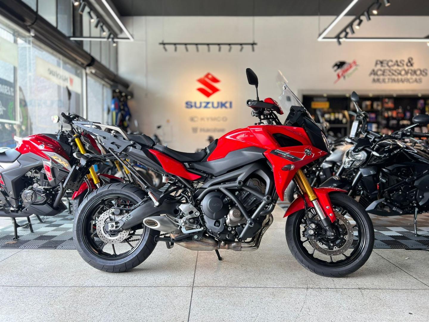 YAMAHA MT-09 TRACER 900 GT