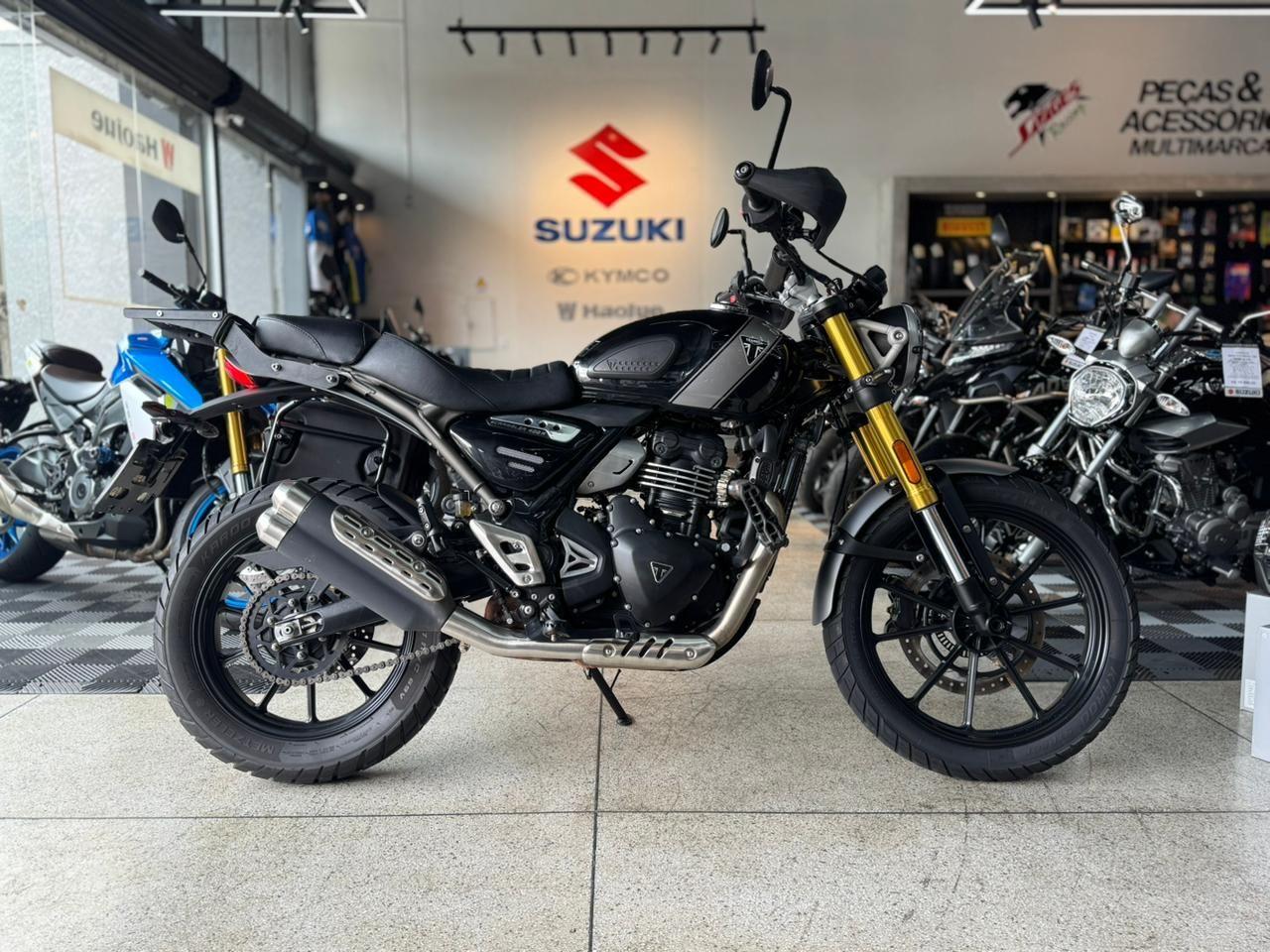 TRIUMPH SCRAMBLER 400X