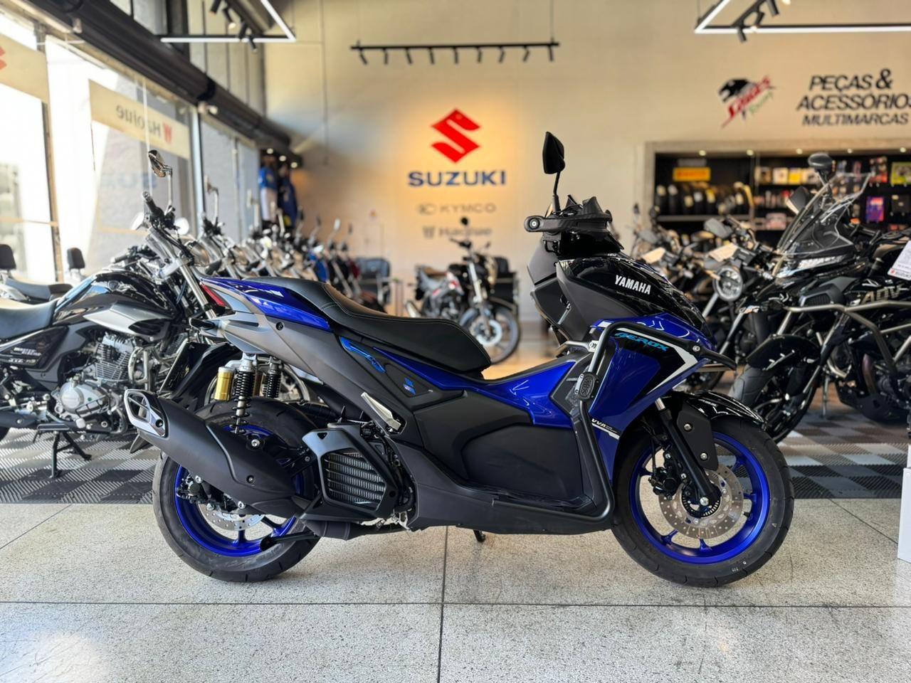 YAMAHA AEROX CONNECTED ABS