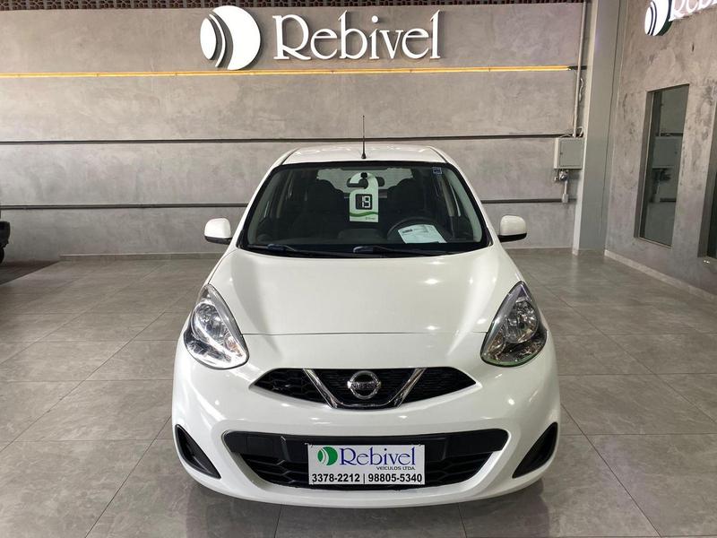 Nissan March 2019 à venda