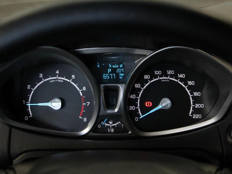 Ford EcoSport Tit At 2.0b - foto 9