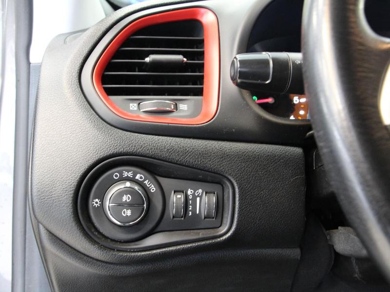Jeep Renegade Thawk At D - foto 13