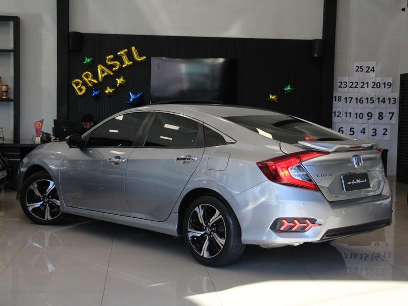 Honda Civic Touring CVT - foto 6